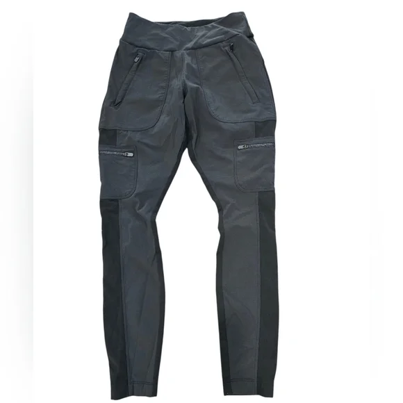 Athleta Highline Hybrid Cargo Leggings Pants Womens Size 2P - Picture 1 of 6